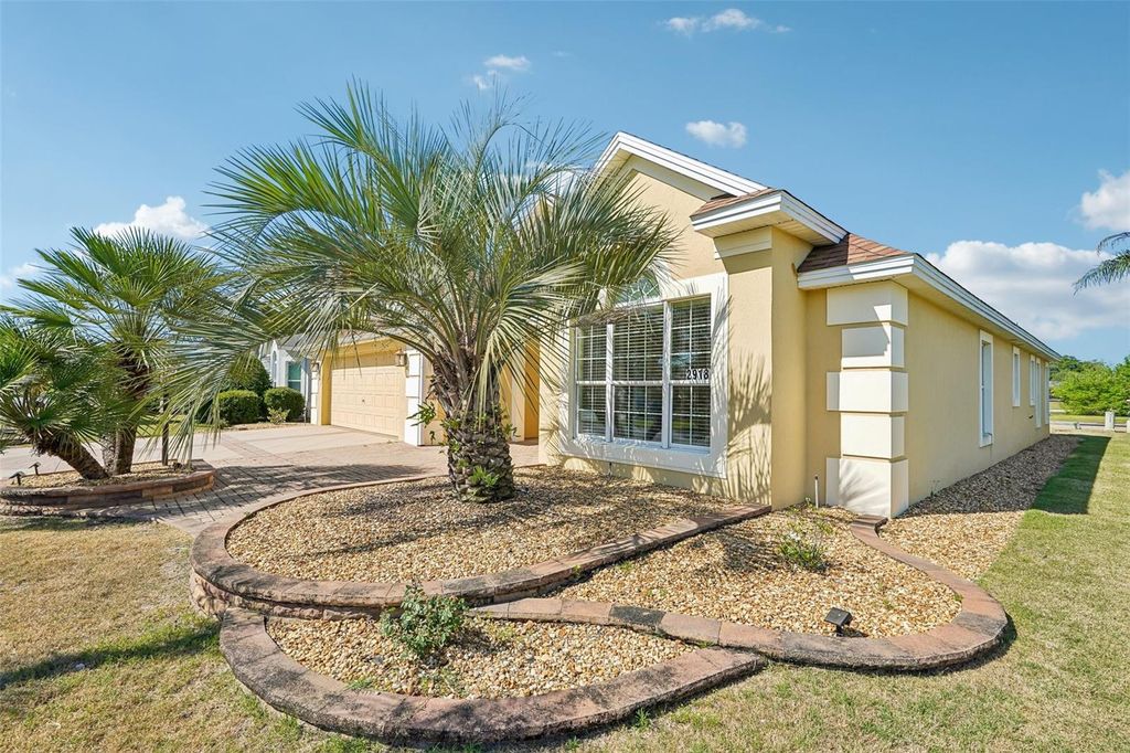 Photo of 2918 Canyon Avenue, The Villages, FL 32163 (MLS # O6401444)