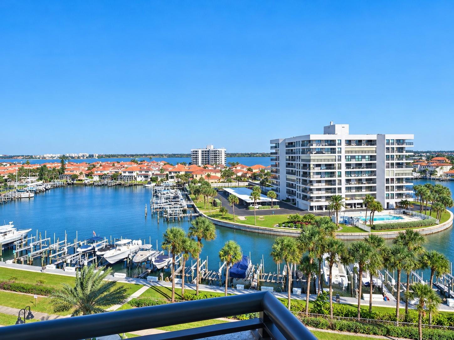 1660 GULF BOULEVARD 706