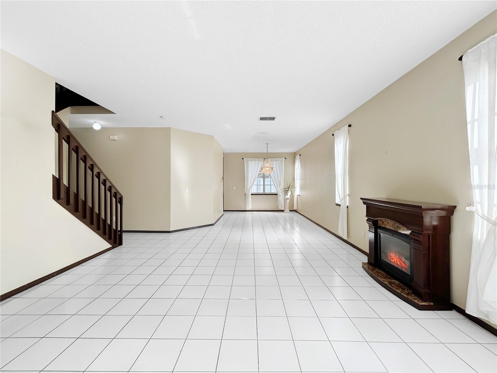 1606 WOOD VIOLET DRIVE