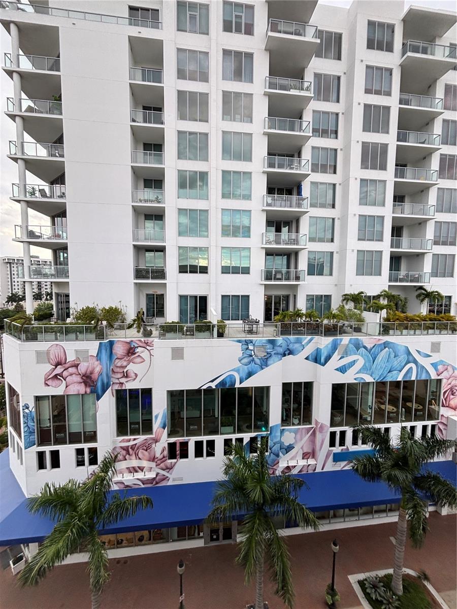 1500 STATE STREET - Residential