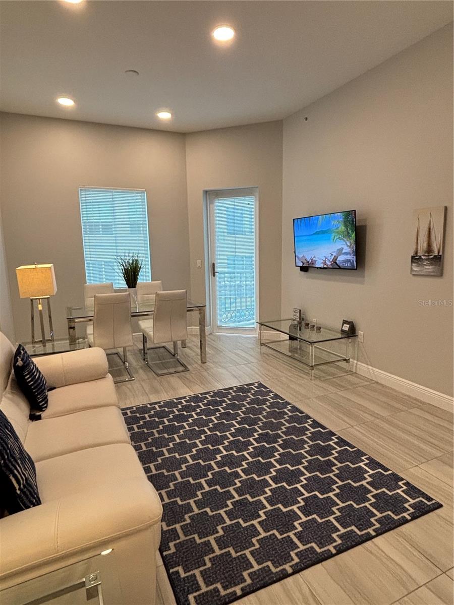 1500 STATE STREET - Residential