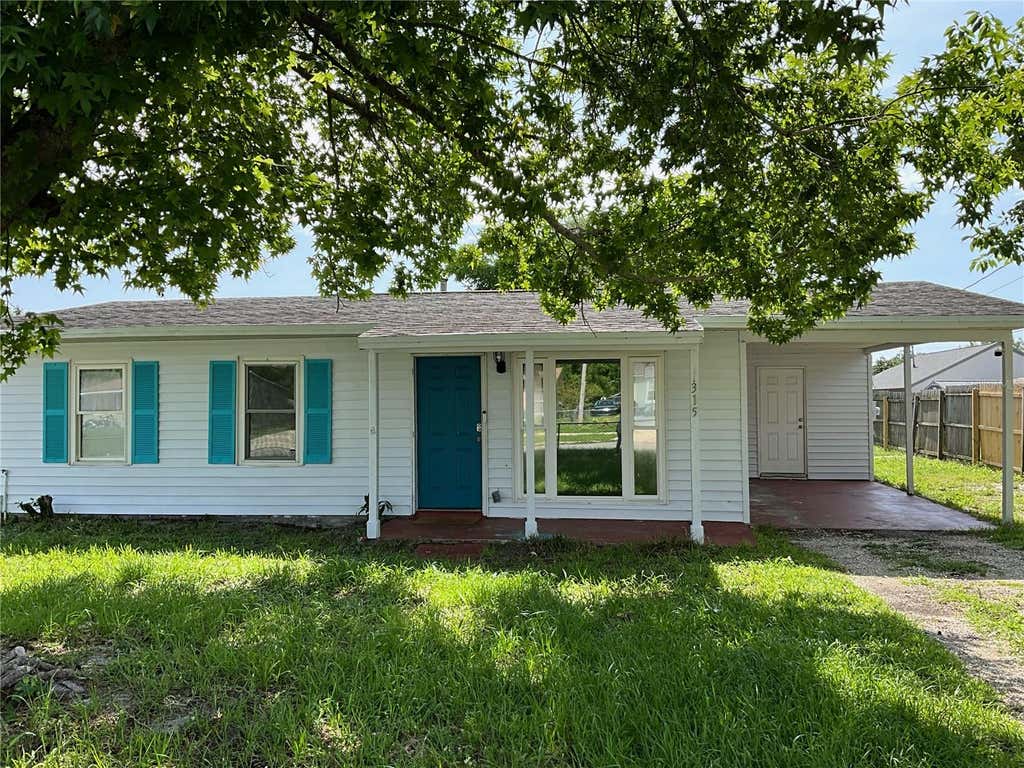 Photo of 1315 Overdale Street, Orlando, FL 32825 (MLS # O6425027)