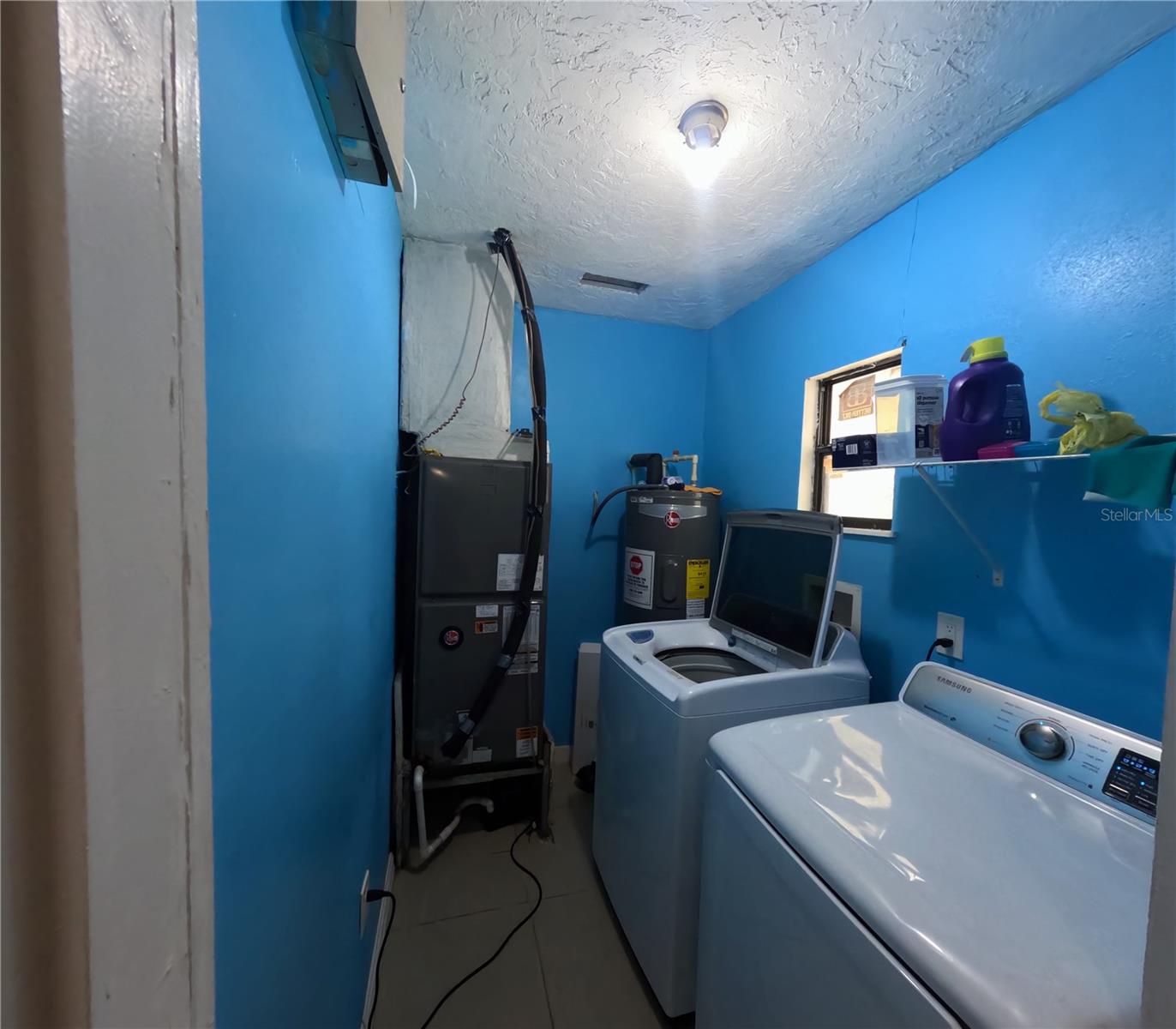 SULPHUR HILL - Residential