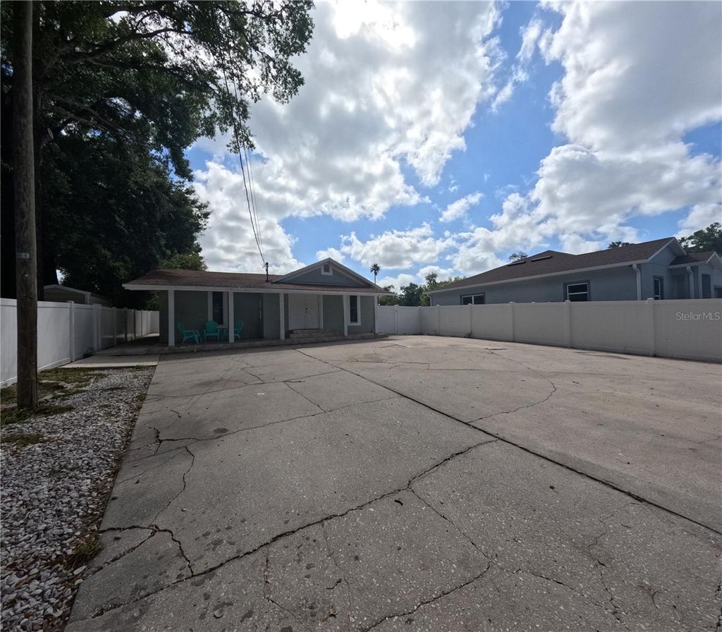 Photo of 8507 N Brooks Street, Tampa, FL 33604 (MLS # TB8496471)