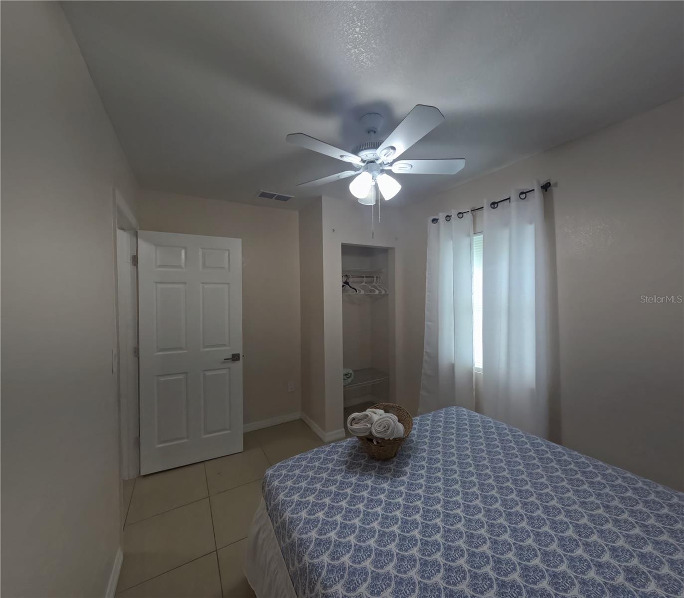 SULPHUR HILL - Residential