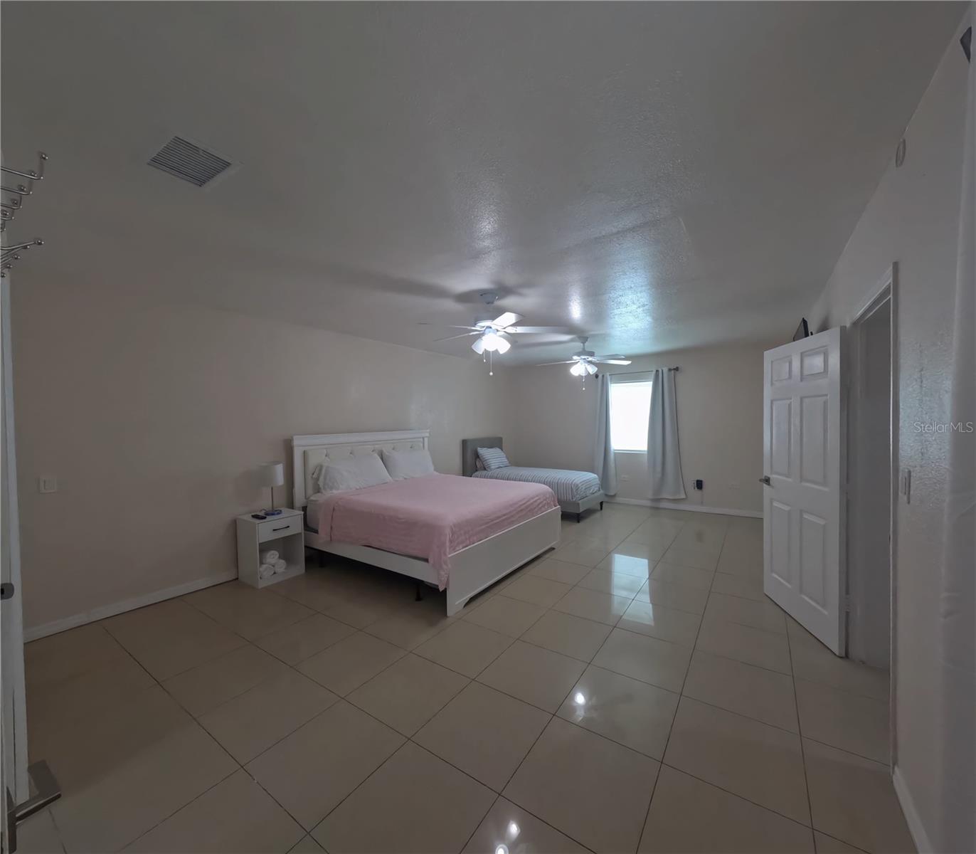 SULPHUR HILL - Residential