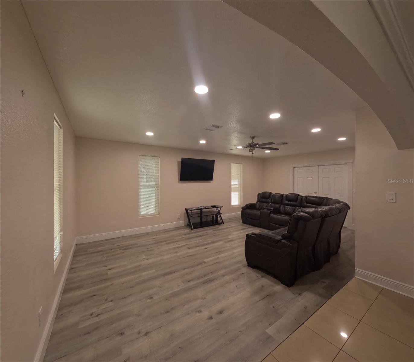 SULPHUR HILL - Residential