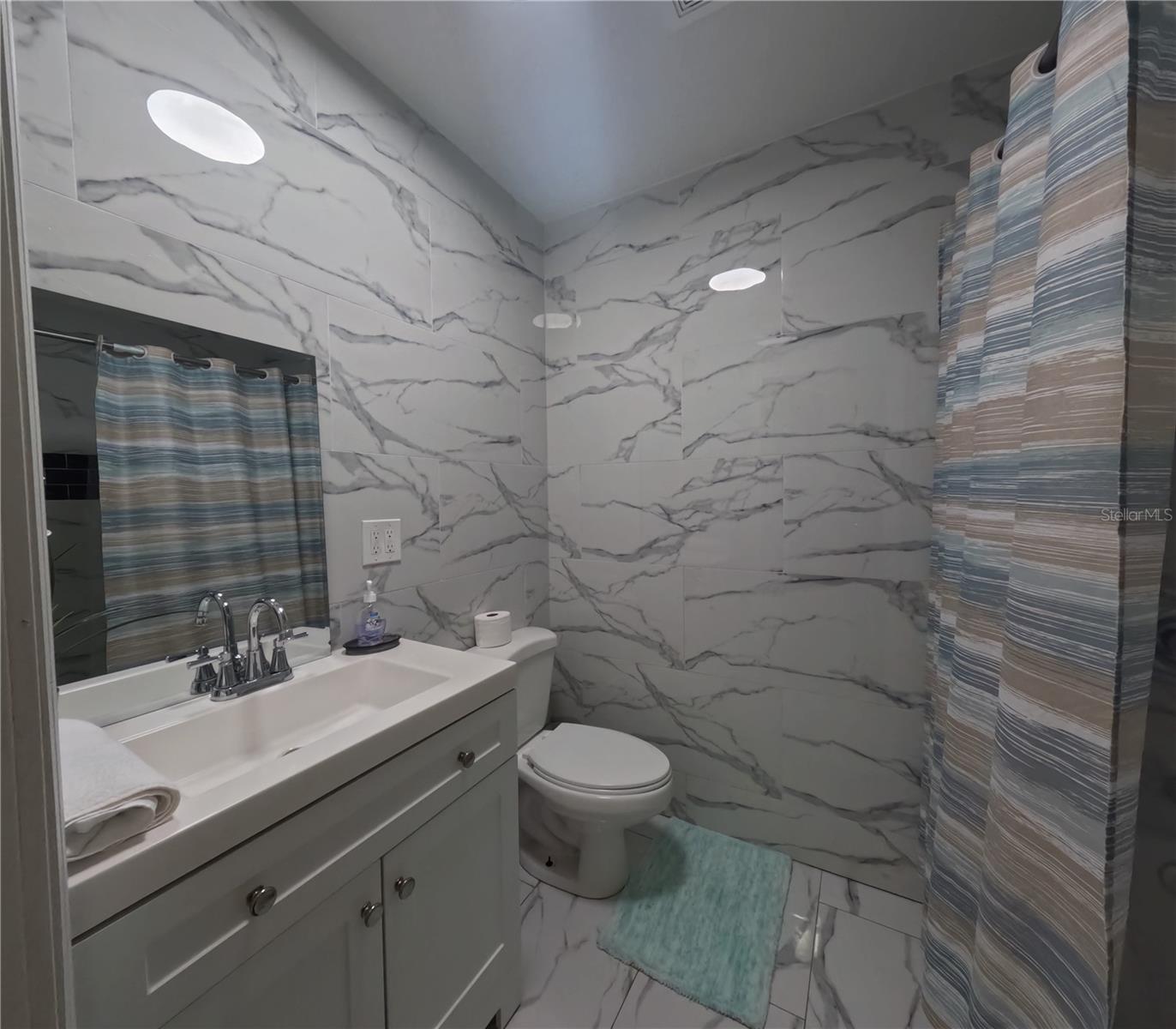 SULPHUR HILL - Residential