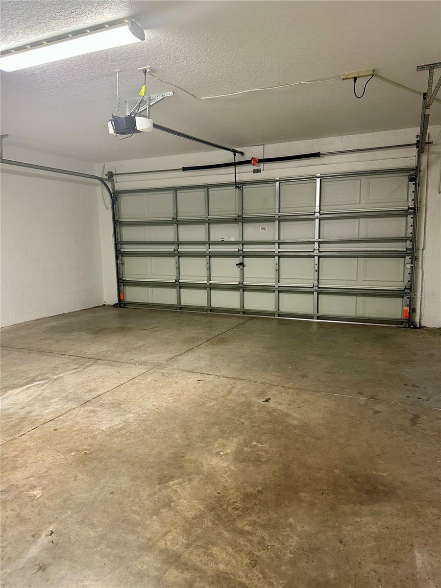 LIVE OAK PRESERVE PH 1E VILLAGE - Residential Lease