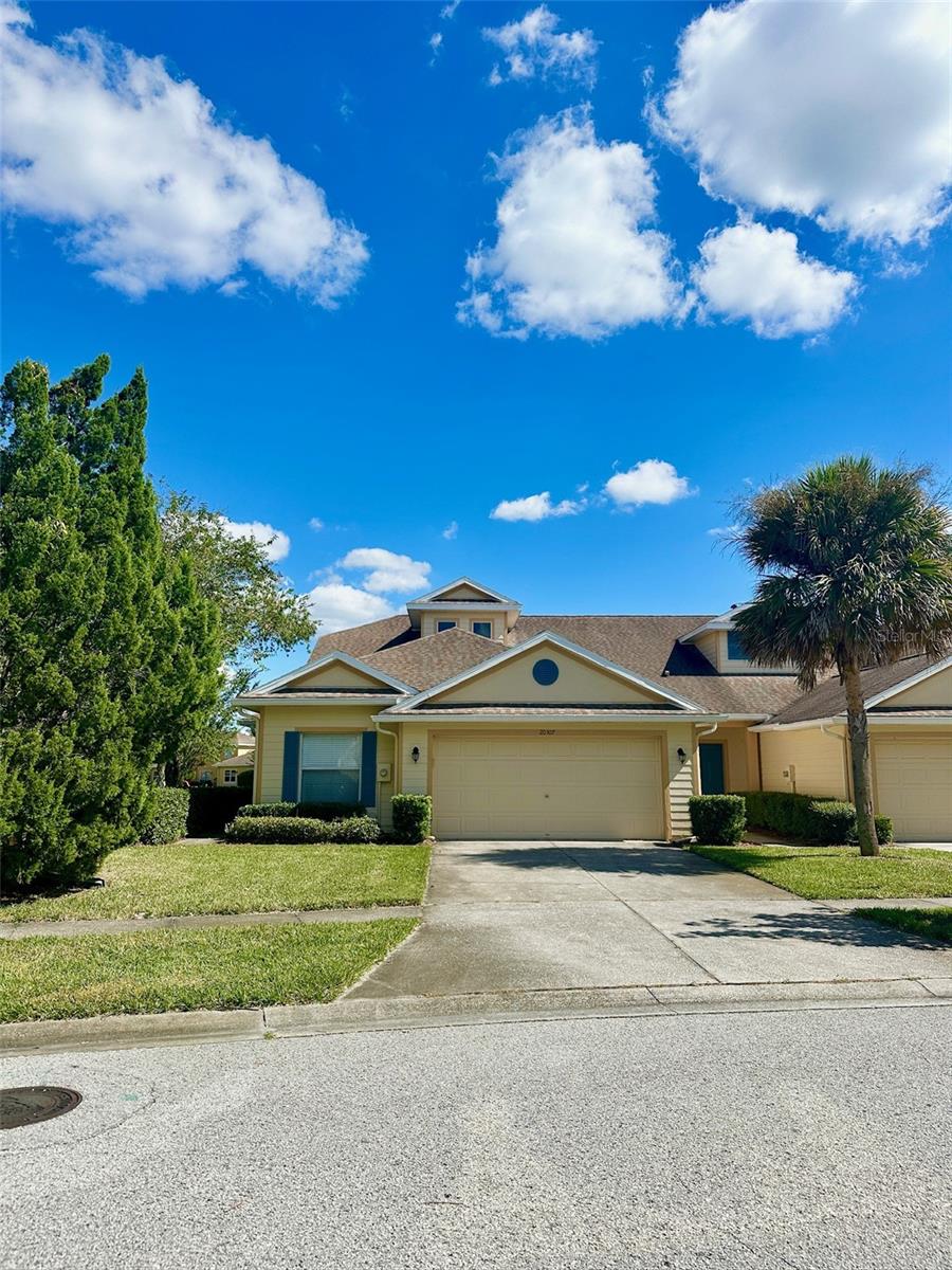 LIVE OAK PRESERVE PH 1E VILLAGE - Residential Lease