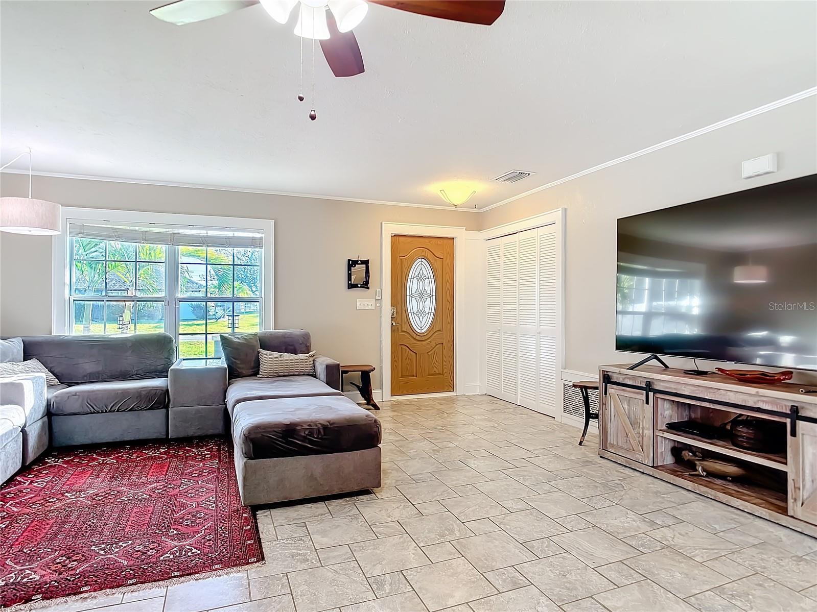 2457 TAMWORTH TERRACE