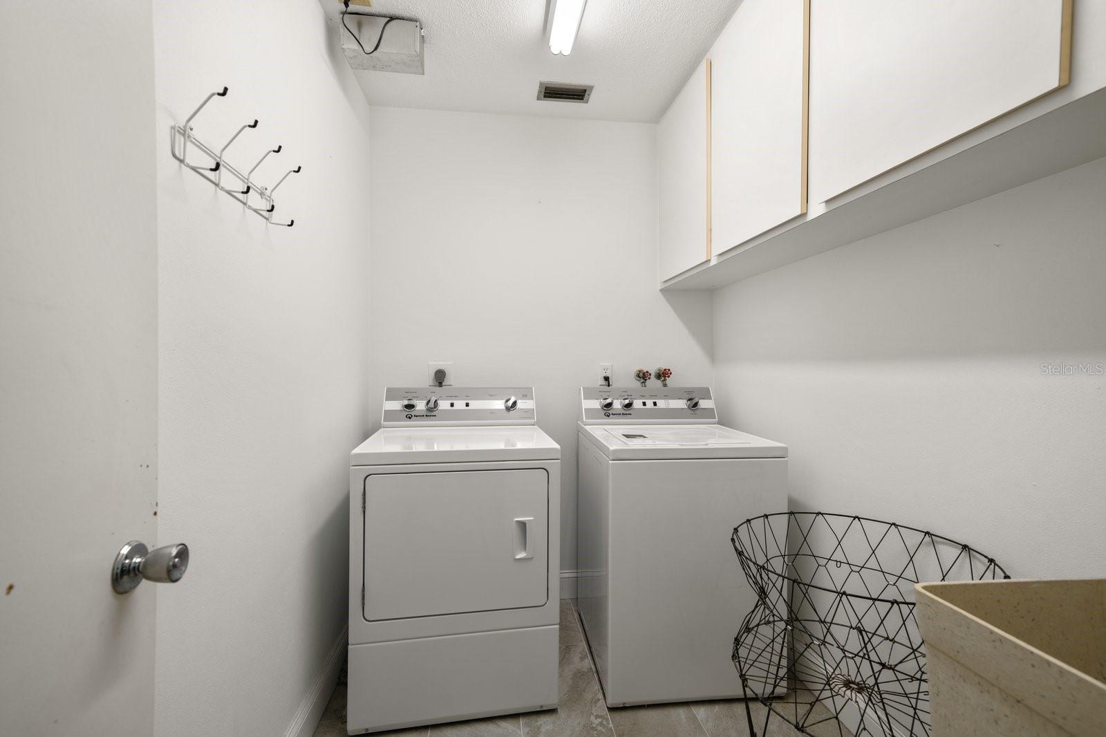 ISLAND ESTATE OF CLEARWATER UNITS 6D 7A 7C - Residential