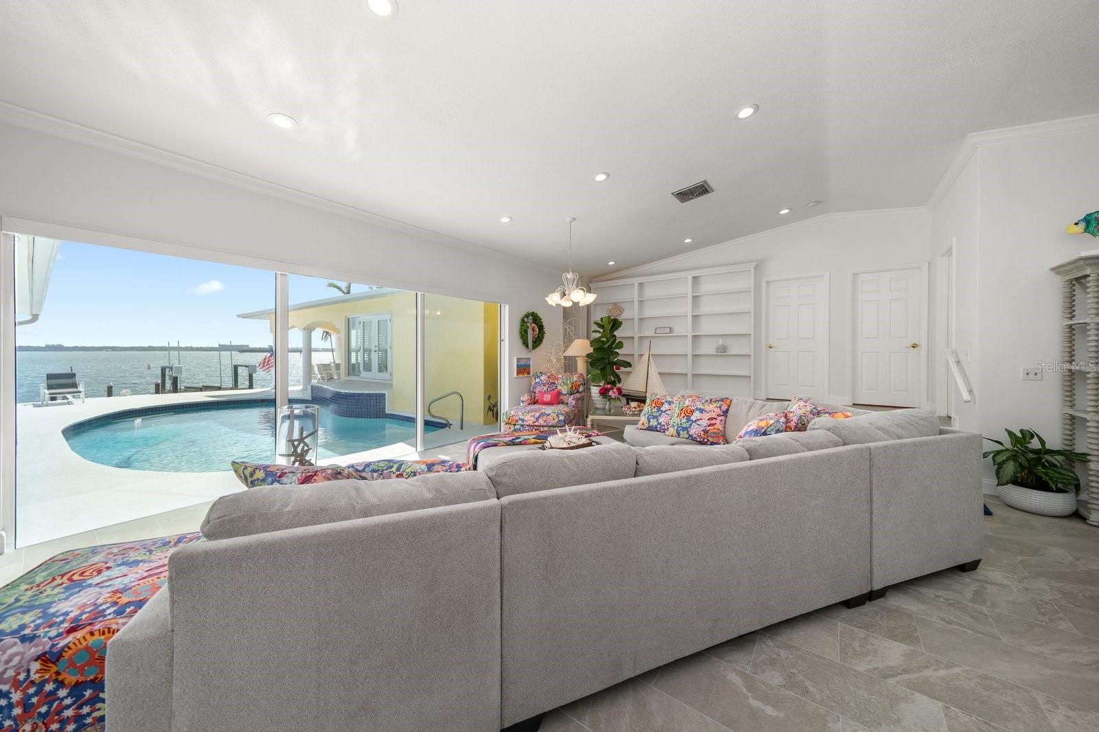 ISLAND ESTATE OF CLEARWATER UNITS 6D 7A 7C - Residential