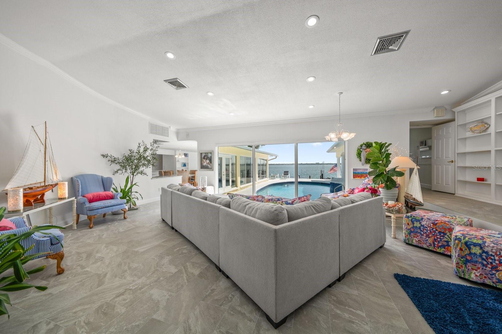 ISLAND ESTATE OF CLEARWATER UNITS 6D 7A 7C - Residential