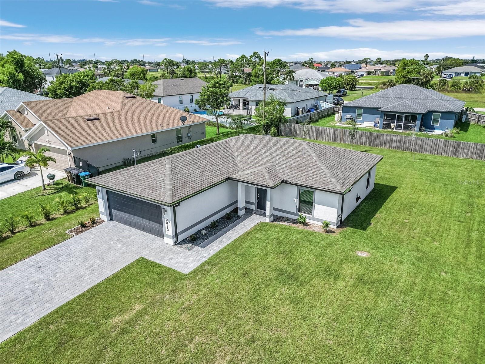 CAPE CORAL - Residential