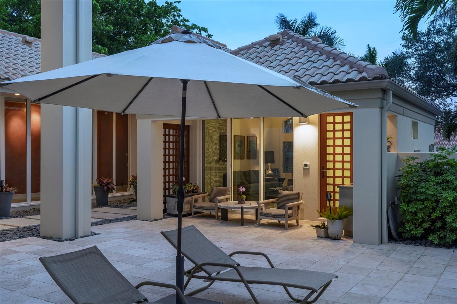 WESTON POINTE - Residential