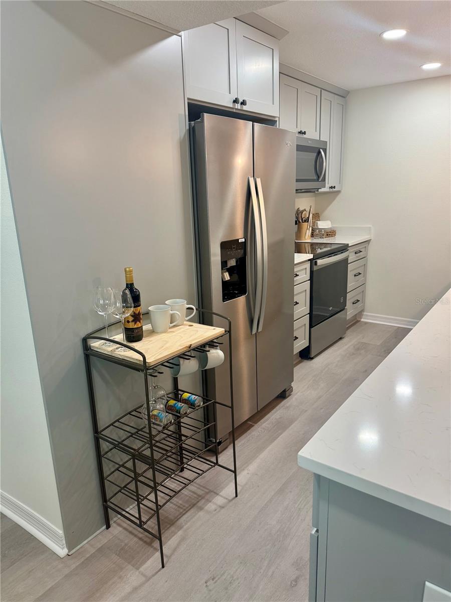 MADEIRA BEACH YACHT CLUB CONDO - Residential