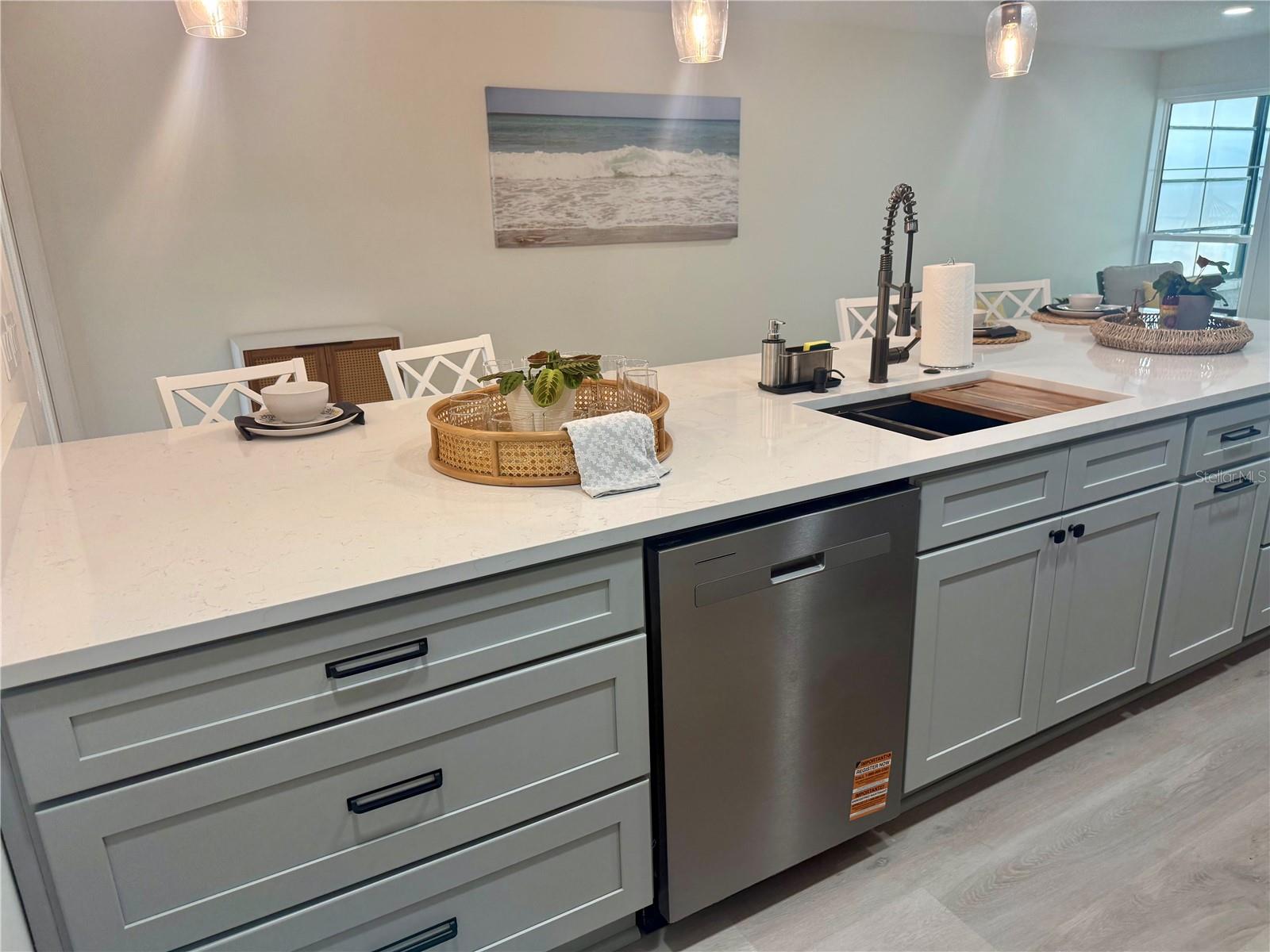 MADEIRA BEACH YACHT CLUB CONDO - Residential