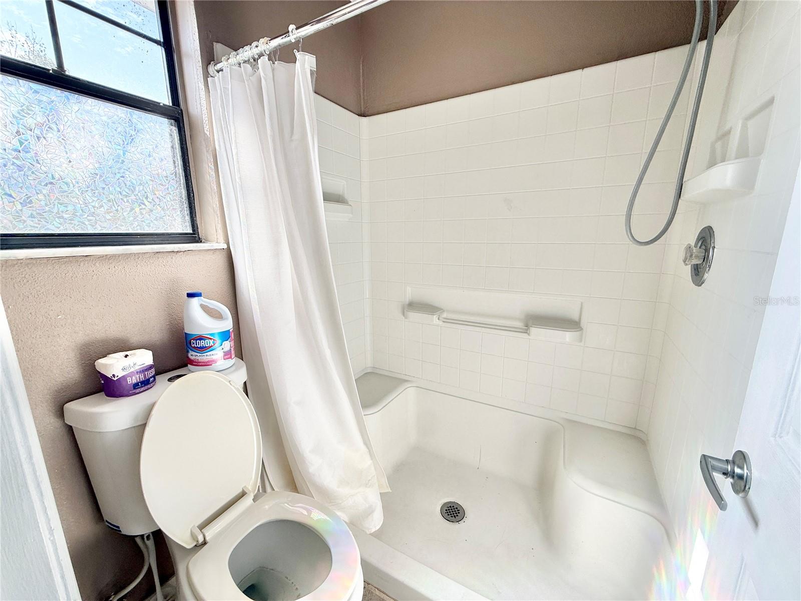 VILLAS AT SHADOW BAY THE - Residential