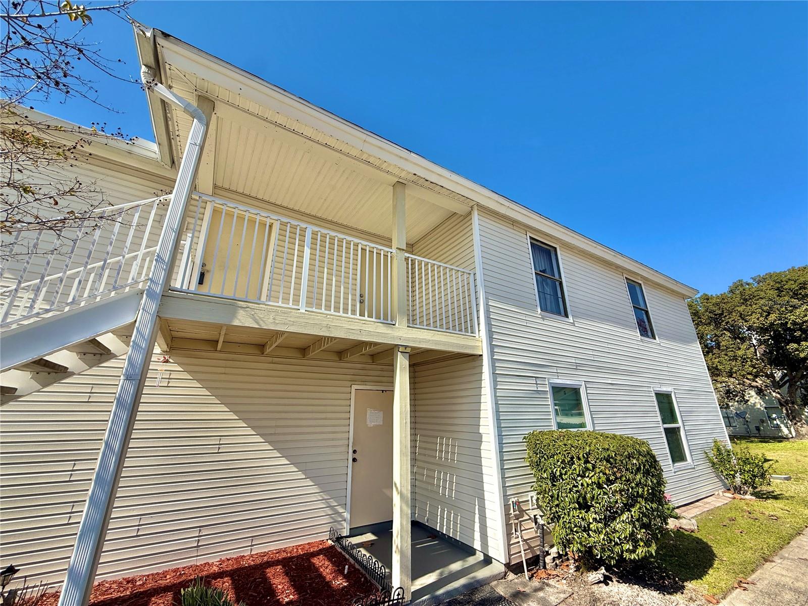 VILLAS AT SHADOW BAY THE - Residential