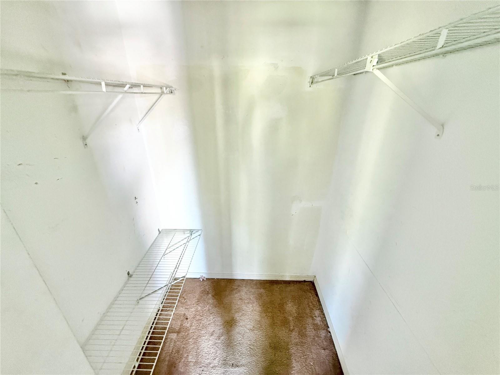 VILLAS AT SHADOW BAY THE - Residential