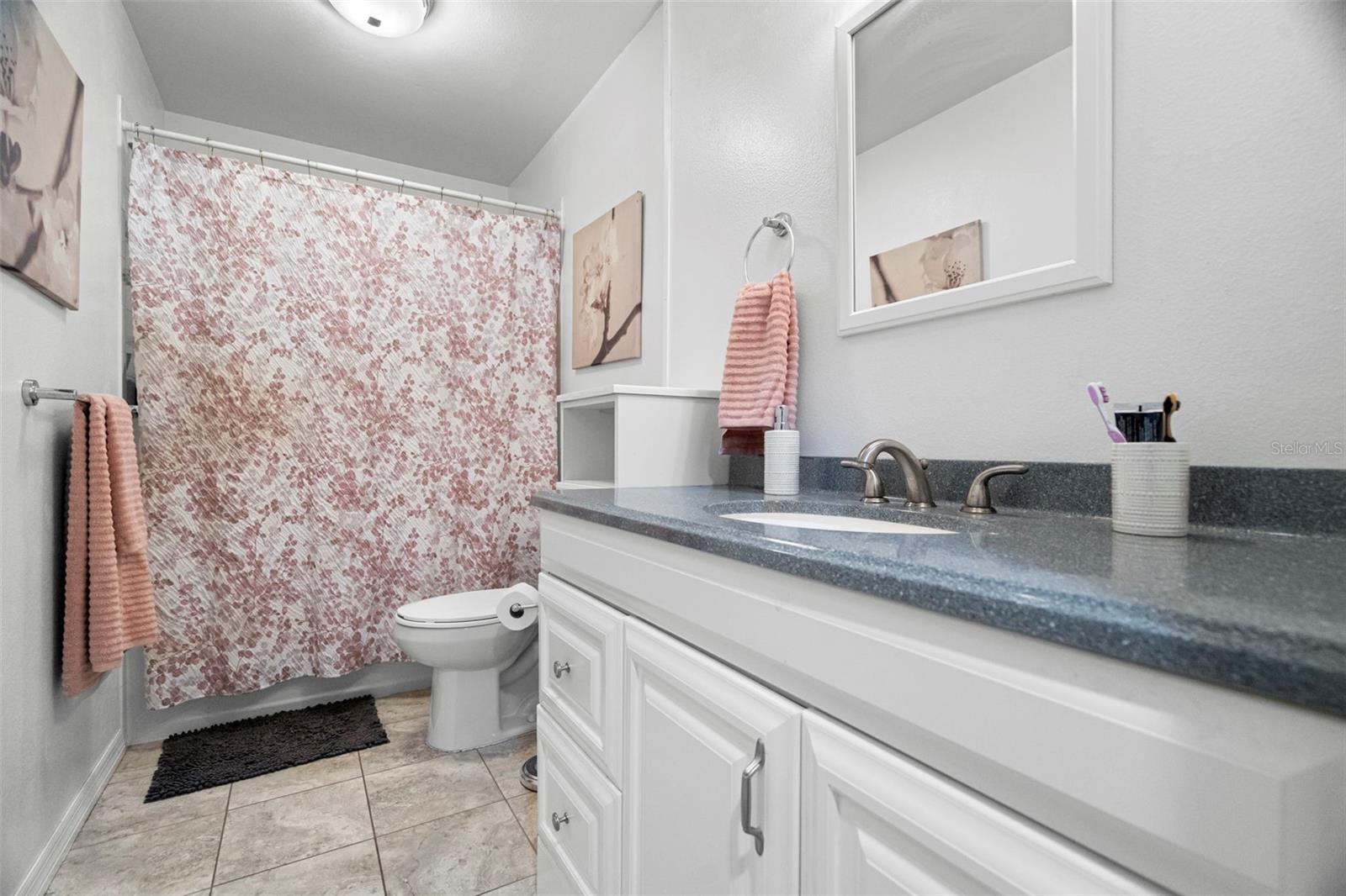 BLOOMINGDALE SEC H UNIT 03 - Residential