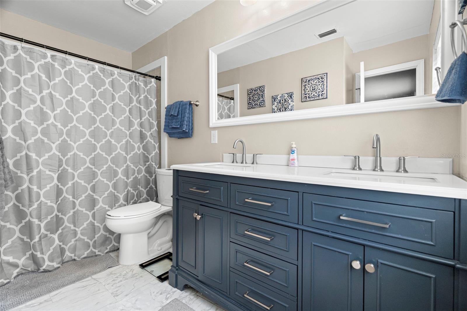 BLOOMINGDALE SEC H UNIT 03 - Residential