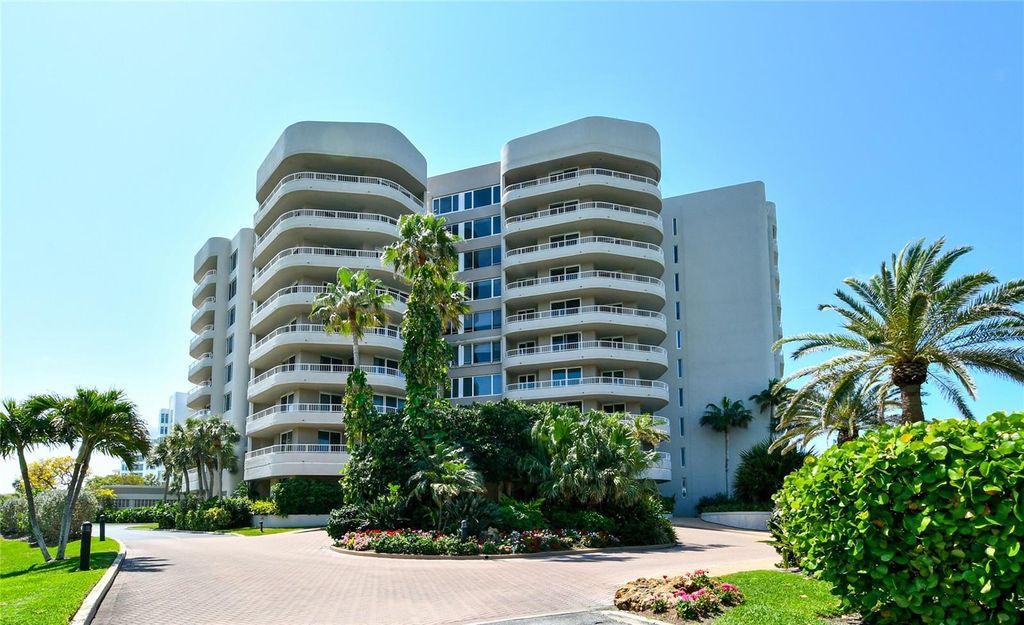 Photo of 775 Longboat Club Road #807, Longboat Key, FL 34228 (MLS # A4667077)