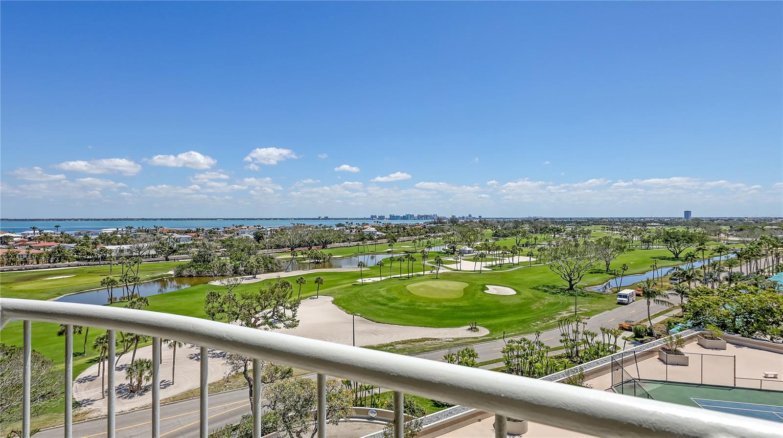 BEACHES OF LONGBOAT KEY PH-1 - Residential