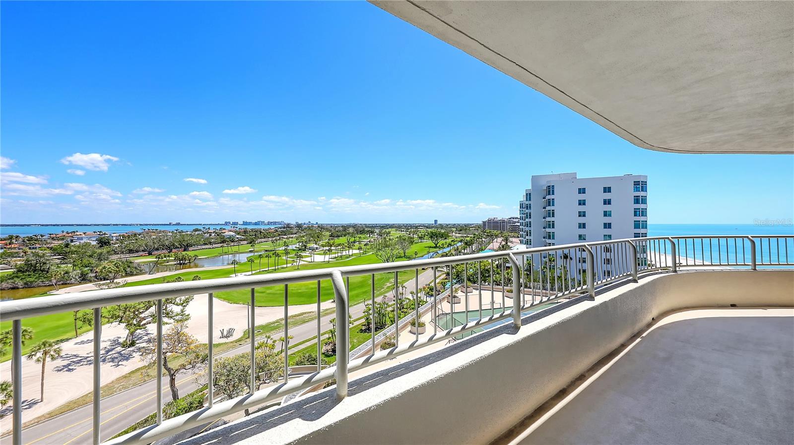 BEACHES OF LONGBOAT KEY PH-1 - Residential