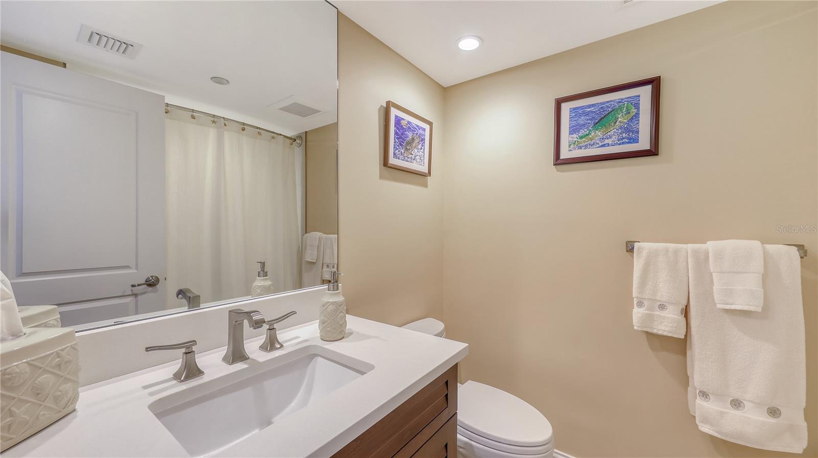 BEACHES OF LONGBOAT KEY PH-1 - Residential
