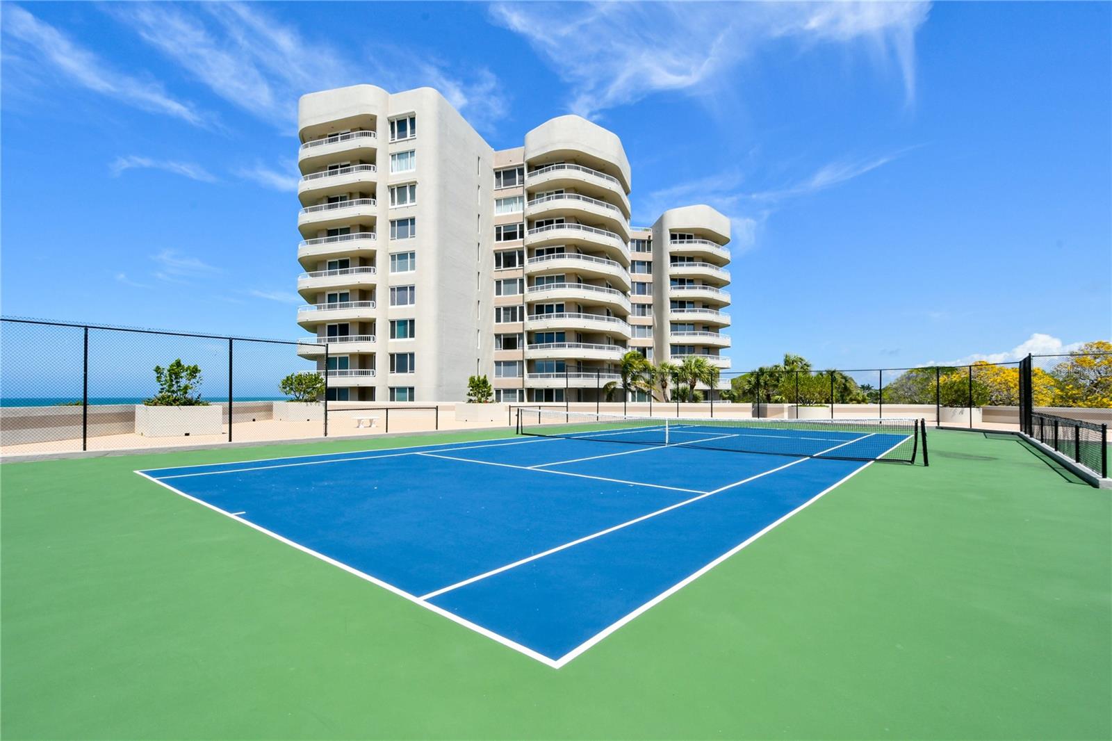 BEACHES OF LONGBOAT KEY PH-1 - Residential
