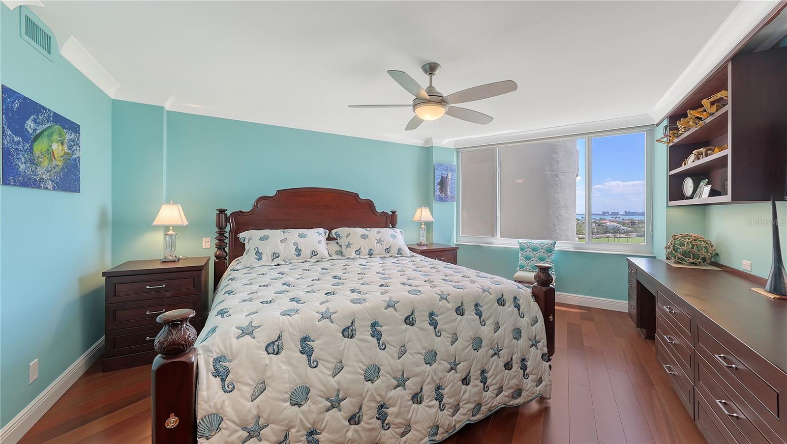 BEACHES OF LONGBOAT KEY PH-1 - Residential
