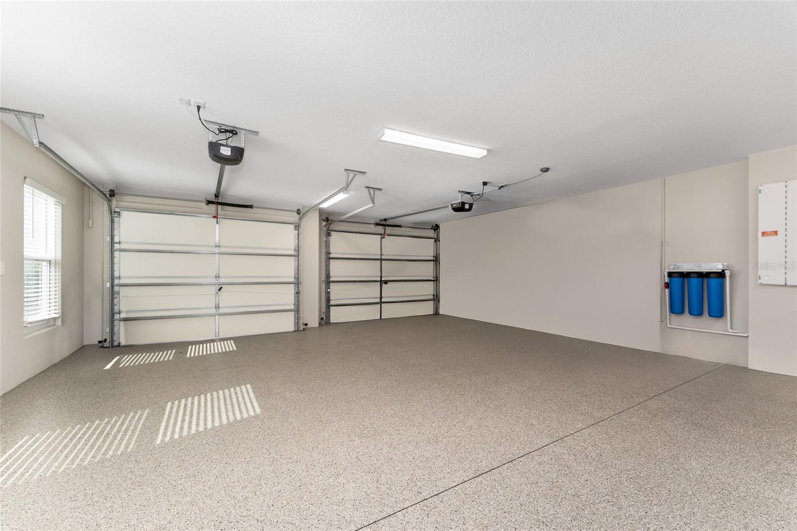 VILLAGES/SOUTHERN OAKS UN 76 - Residential