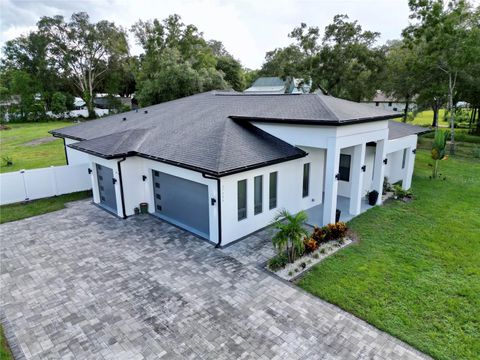 A home in WESLEY CHAPEL