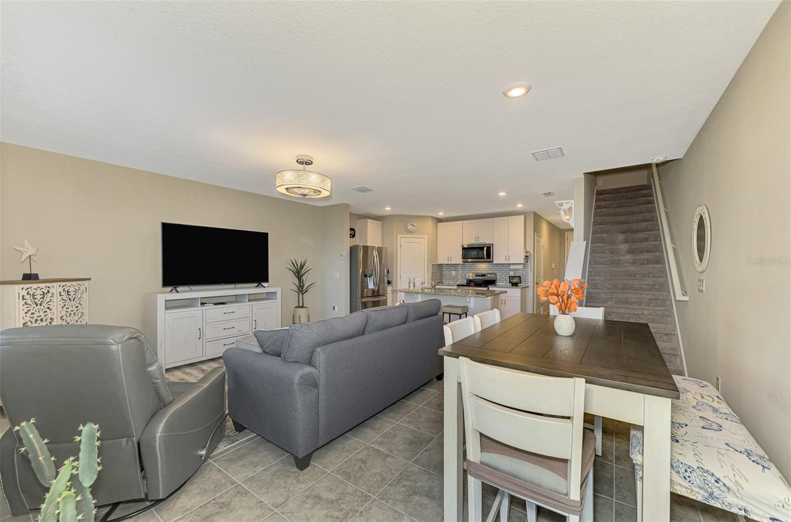 SPENCER COVE - Residential