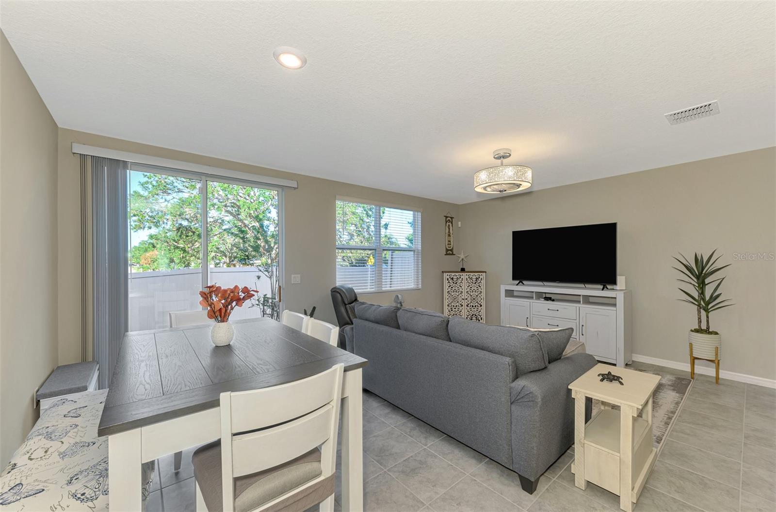 SPENCER COVE - Residential