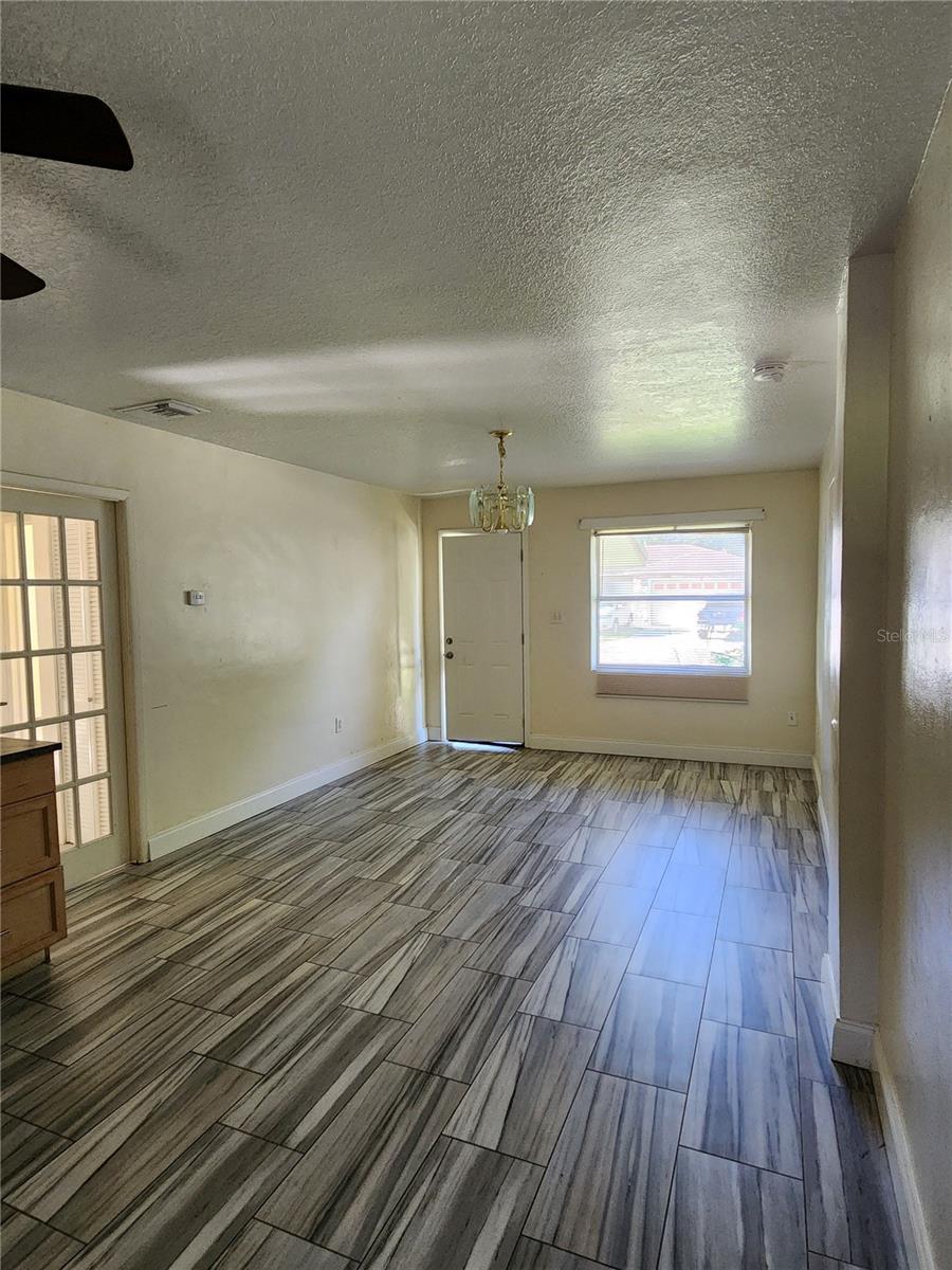 FLA LAND & IMP CO - Residential Lease