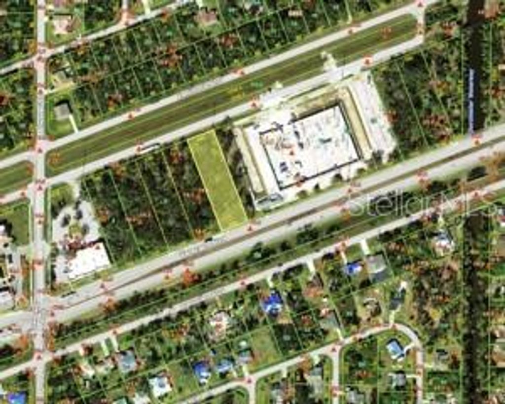 Photo of 20383 Kenilworth Boulevard, Port Charlotte, FL 33954 (MLS # C7525268)