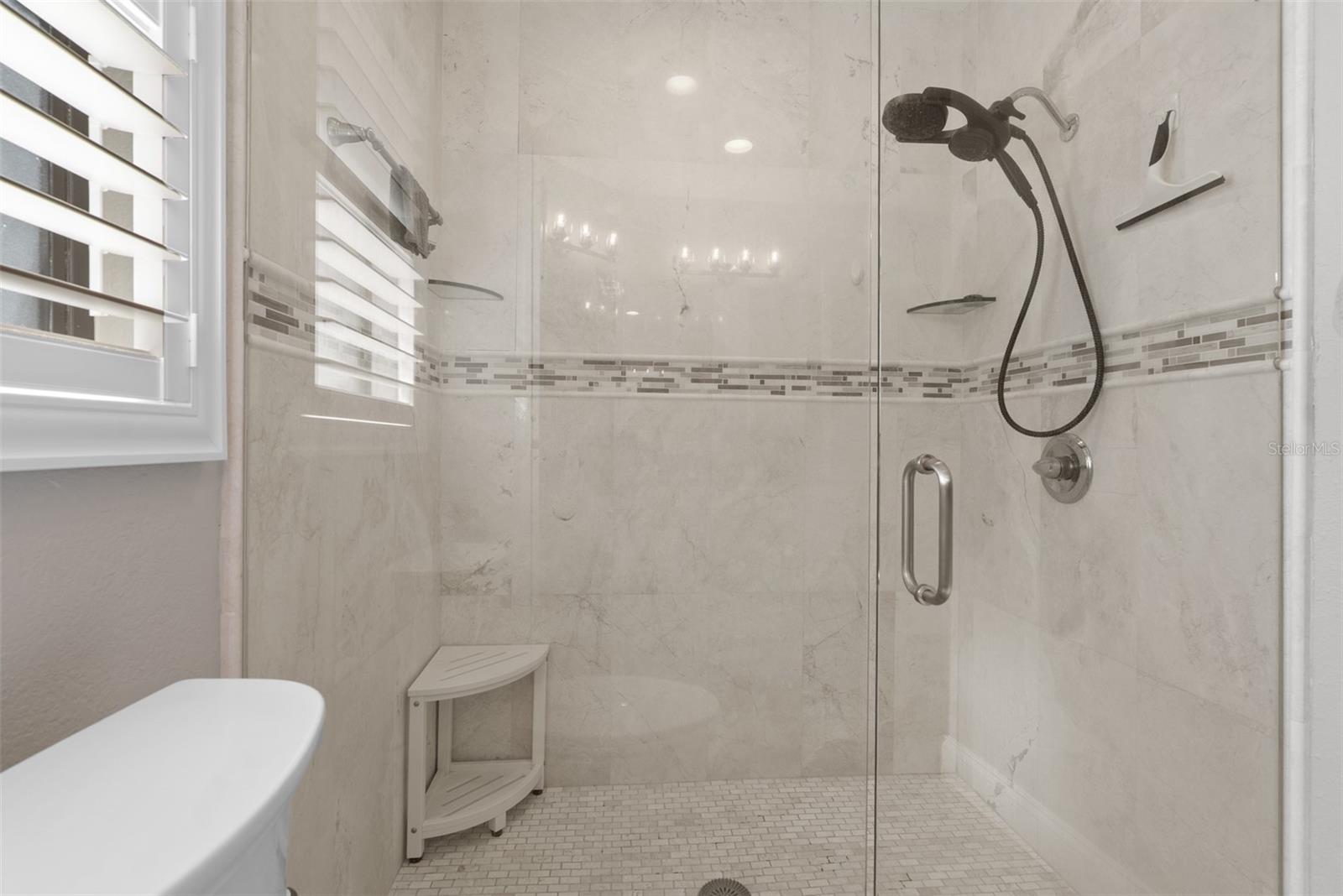 SHELL POINT SUB - Residential