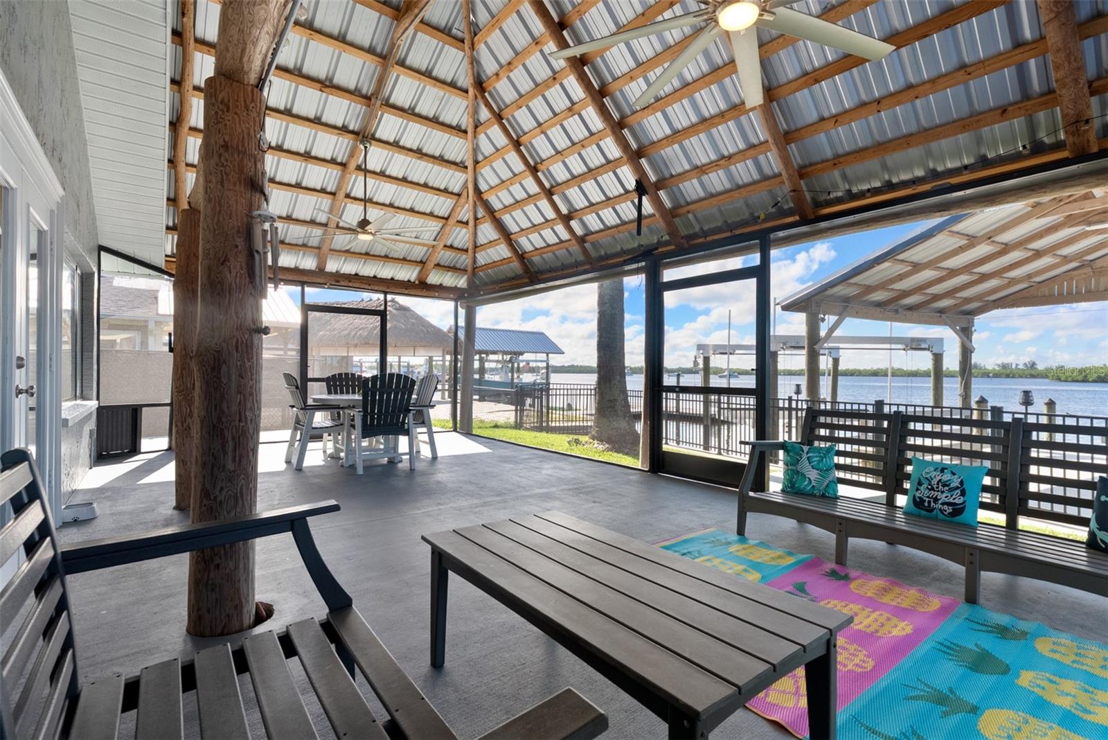 SHELL POINT SUB - Residential