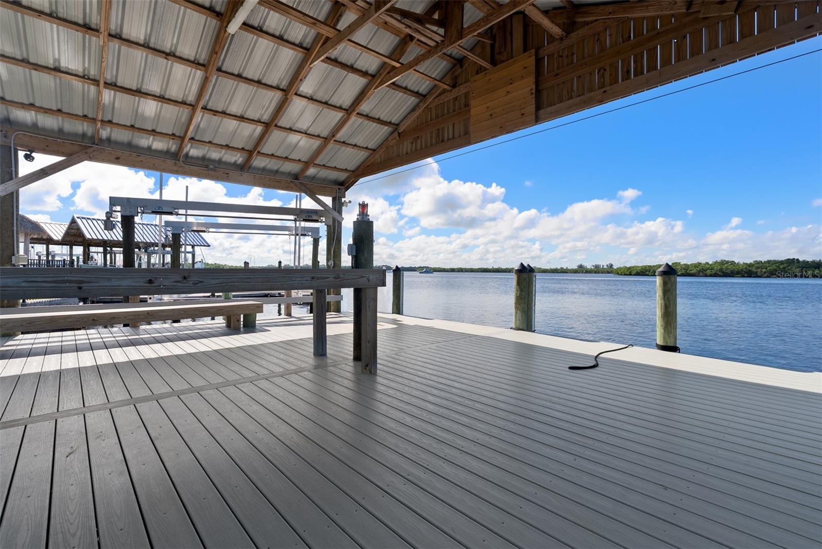 SHELL POINT SUB - Residential