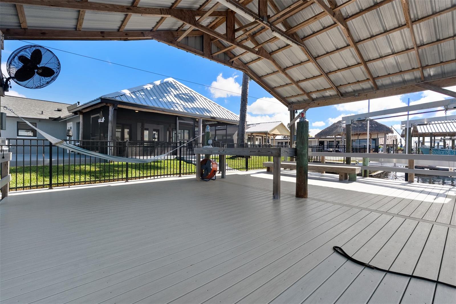 SHELL POINT SUB - Residential