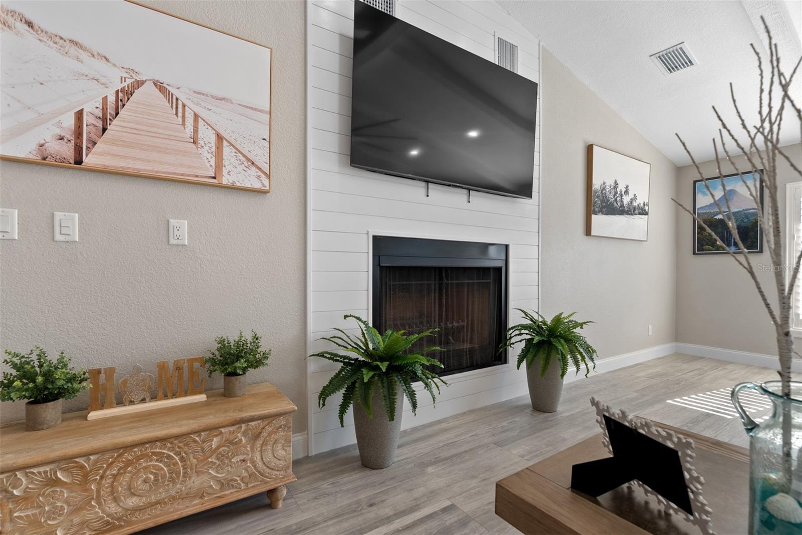 SHELL POINT SUB - Residential