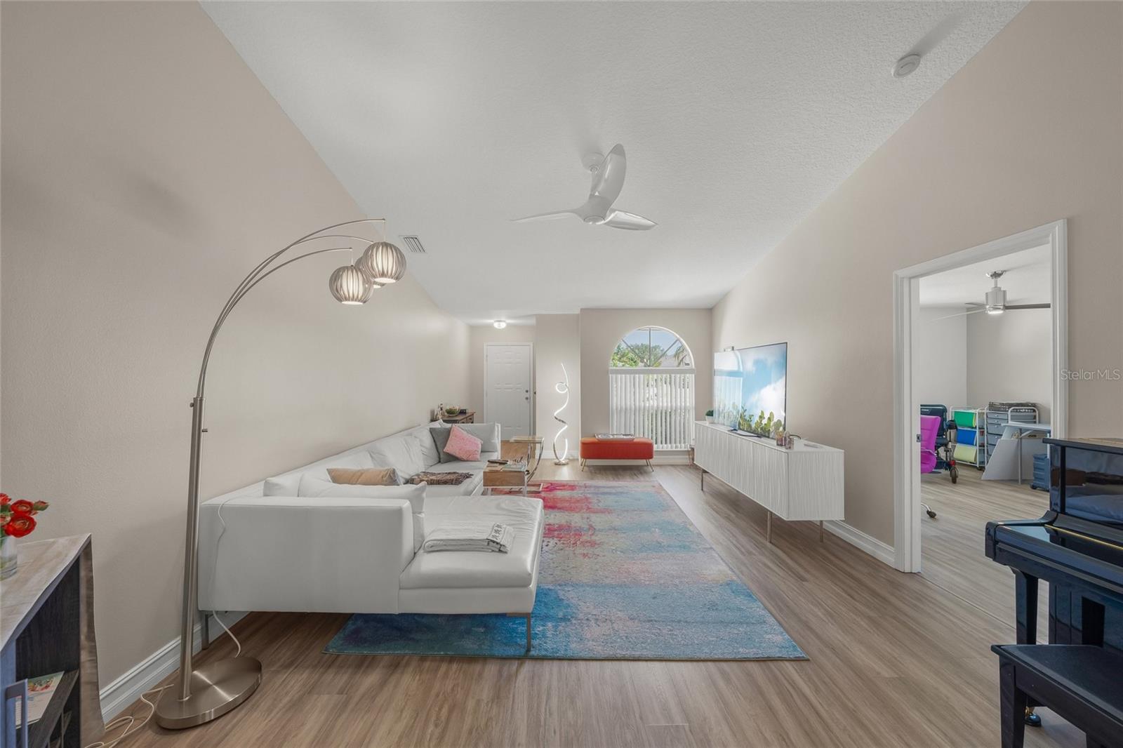 ASHWOOD - Residential