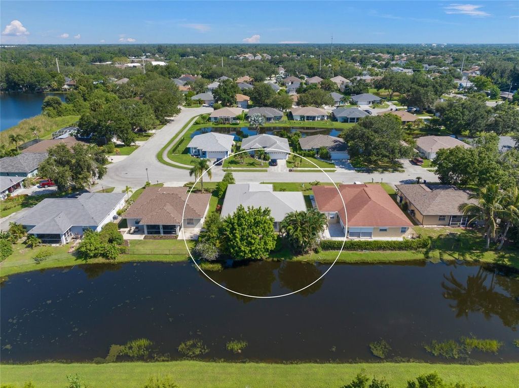 Photo of 5242 Old Ashwood Drive, Sarasota, FL 34233 (MLS # A4662102)