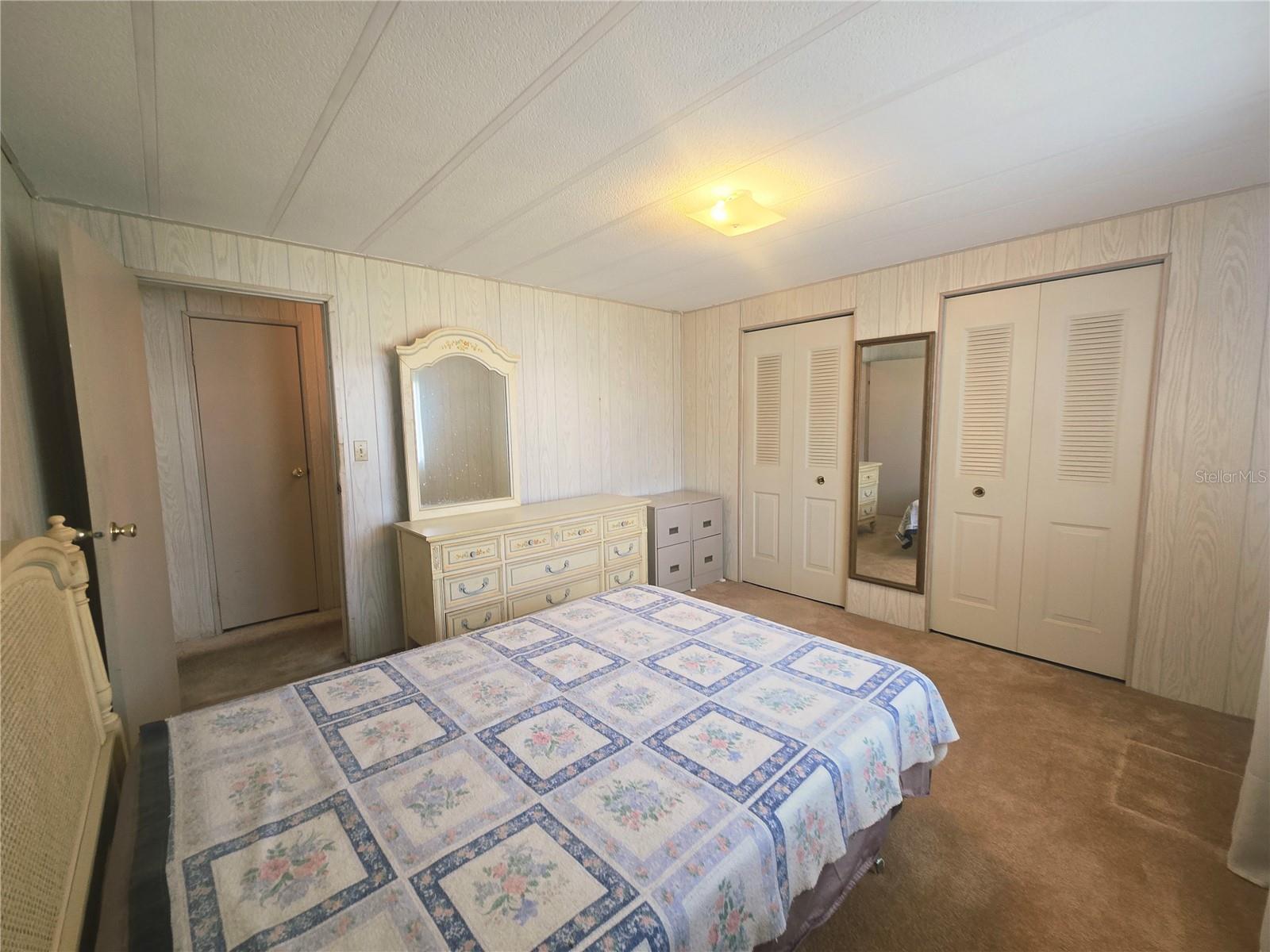 STONEHEDGE ON THE HILL M/H PARK CO-OP UNREC - Residential