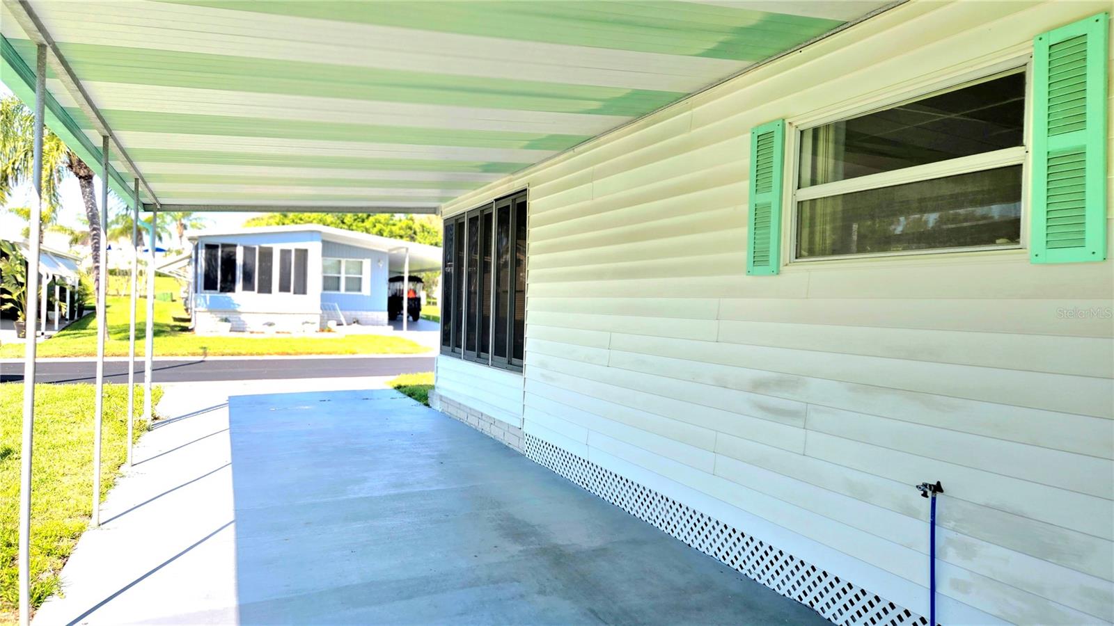 STONEHEDGE ON THE HILL M/H PARK CO-OP UNREC - Residential