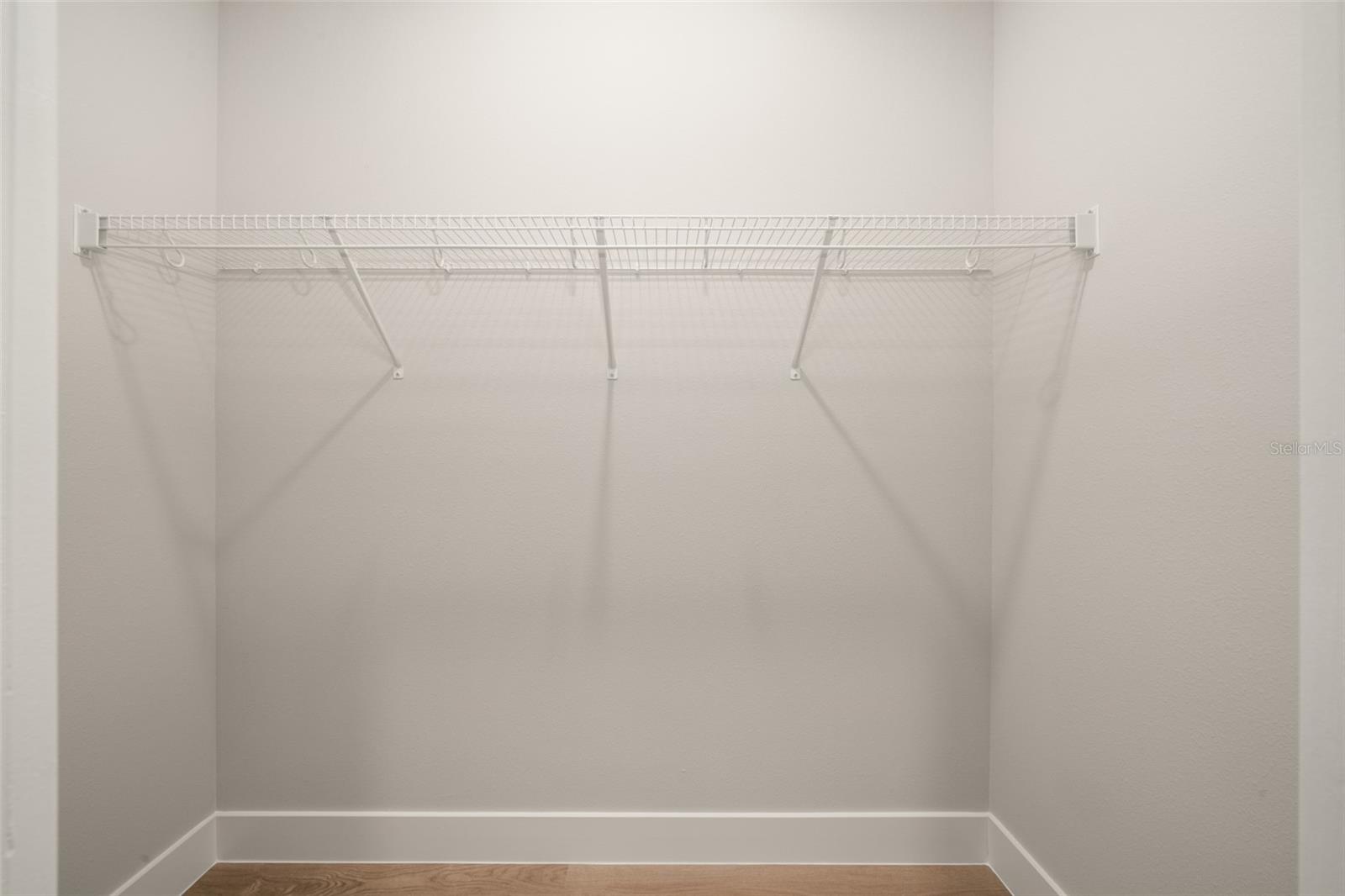 SUN N LAKE - Residential