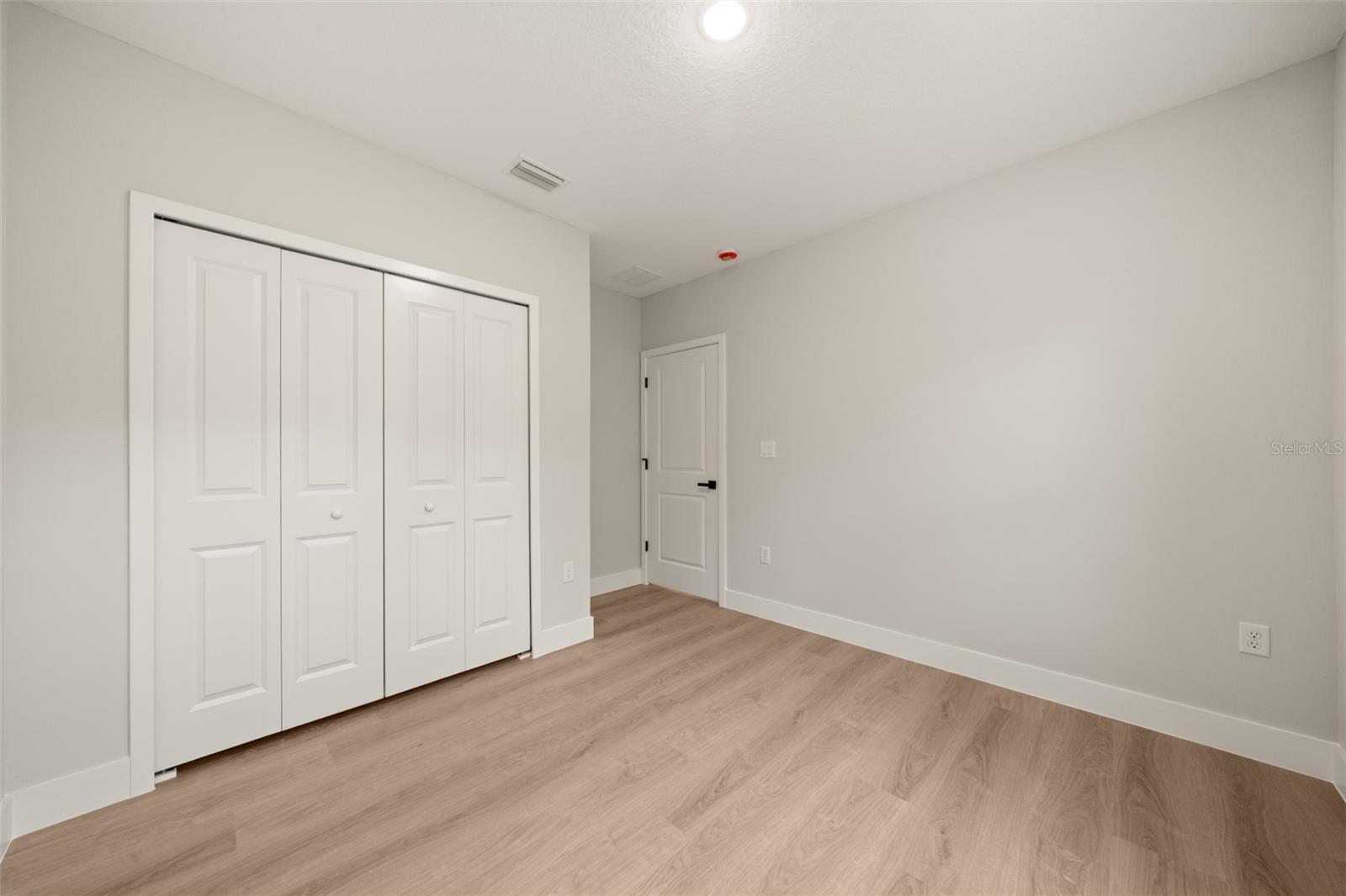 SUN N LAKE - Residential